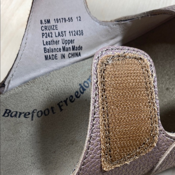 Barefoot Freedom Pink and Gold Sandals with Adjustable Straps - Picture 11 of 11